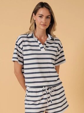 GILLI Collared Neck Short Sleeve Stripe Box Top